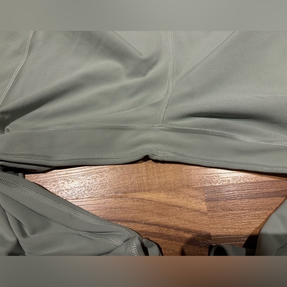 Lululemon Align High-Rise Pant with Pockets 25" Green Size 12 - Picture 5 of 9